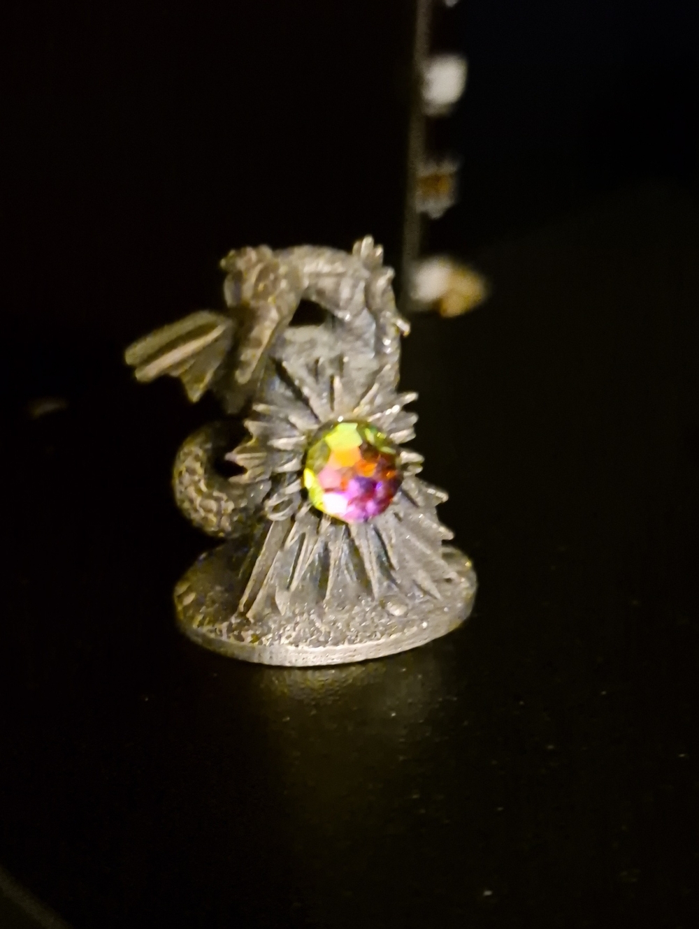 Dragon Figurine Ring Holder with Iridescent Gem